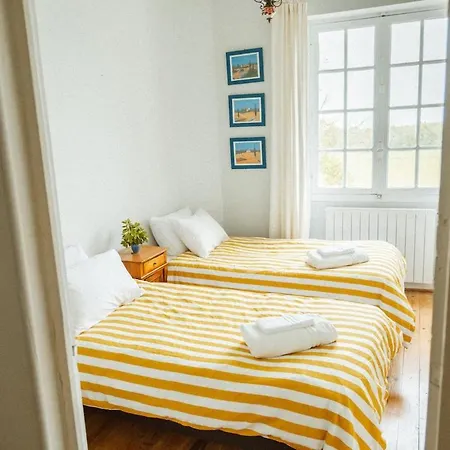 Prázdninový dům Le Beau Pierre - Maison Familiale Avec Piscine *