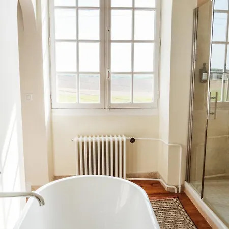 Le Beau Pierre - Maison Familiale Avec Piscine